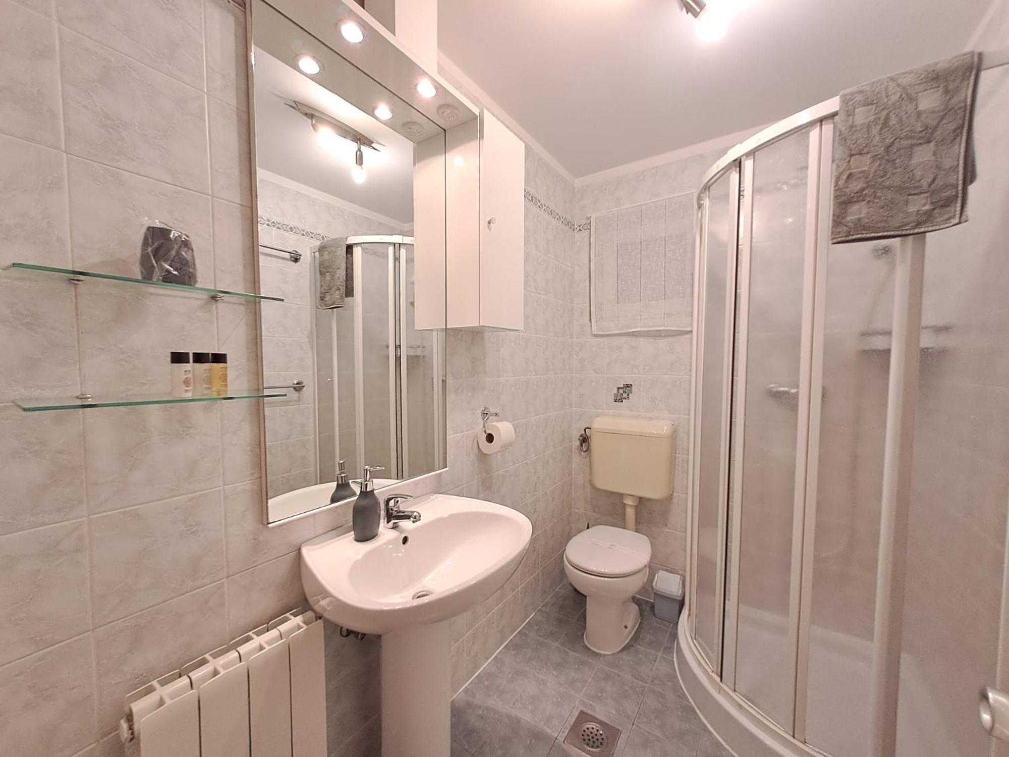 Ivan Apartment *